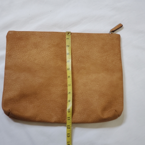 Free People Vegan Leather Tablet Ipad Case Pouch - Picture 6 of 10